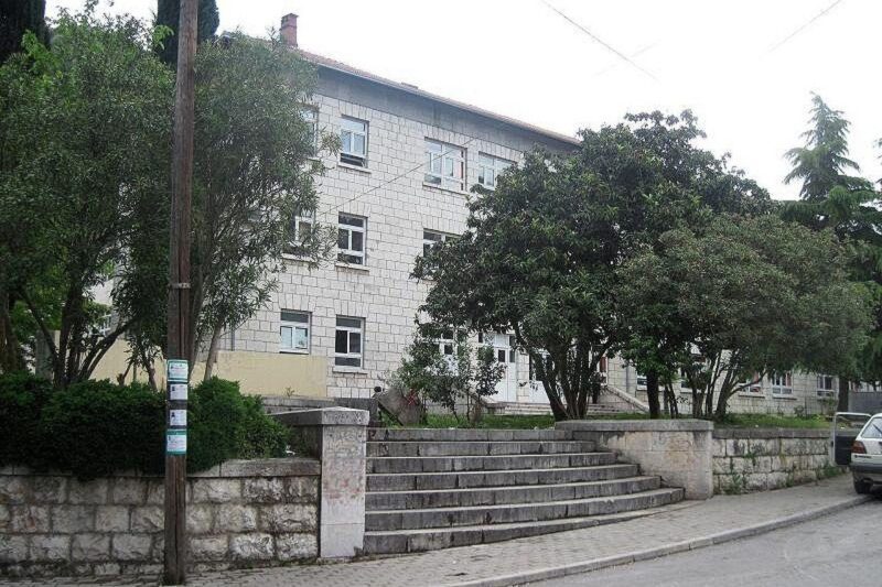 prva osnovna škola stolac