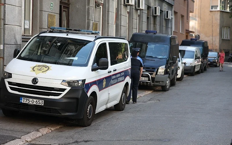 Akcija “Black Peak” u Sarajevu: Na Gorici pronađeni kilogrami droge, oružje i municija