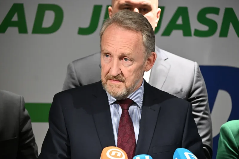 Glavni odbor SDA dao Izetbegoviću mandat za pregovore o koalicijama na svim nivoima vlasti